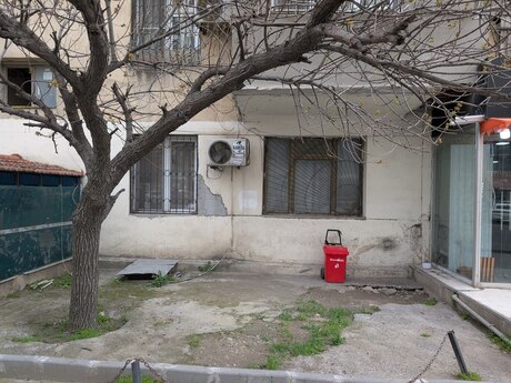 3 otaqlı köhnə tikili - Binəqədi r. - 60 m²