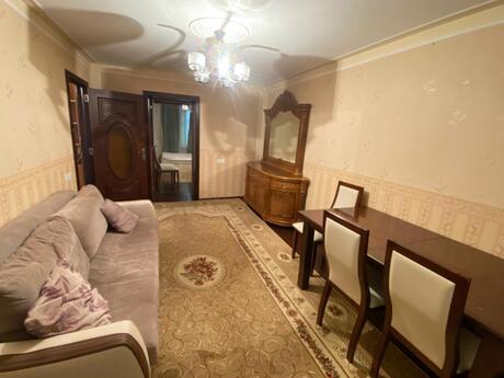 2 otaqlı köhnə tikili - İnşaatçılar m. - 60 m²