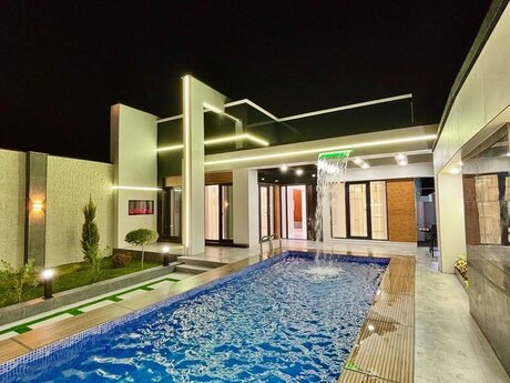 4 otaqlı həyət evi/bağ evi - Mərdəkan q. - 250 m²