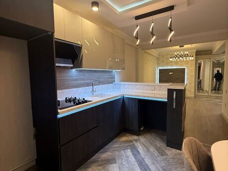 2-комн. новостройка - Хатаинский р. - 62 м²