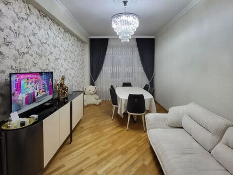 2 otaqlı köhnə tikili - Nəsimi m. - 75 m²