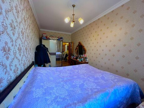 2 otaqlı köhnə tikili - Memar Əcəmi m. - 55 m²