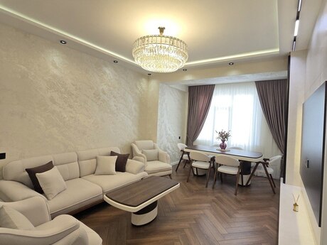 3-комн. новостройка - м. Ази Асланов - 105 м²
