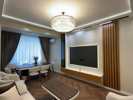 3 otaqlı yeni tikili - Xətai r. - 105 m²