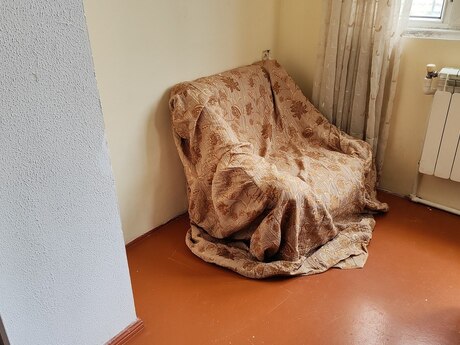 3 otaqlı köhnə tikili - İnşaatçılar m. - 75 m²