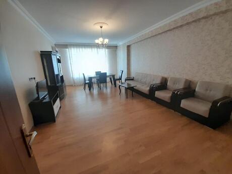 3-комн. новостройка - м. Шах Исмаил Хатаи - 128 м²