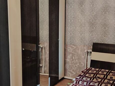 2-комн. вторичка - м. Ази Асланов - 65 м²