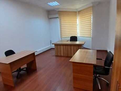 1 otaqlı ofis - 8 Noyabr m. - 40 m²