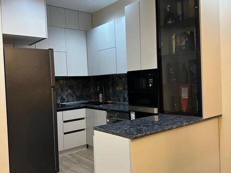 3 otaqlı yeni tikili - Nərimanov r. - 112 m²