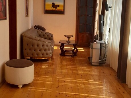 3 otaqlı həyət evi/bağ evi - Buzovna q. - 100 m²