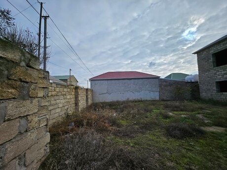 8 otaqlı həyət evi/bağ evi - Məmmədli q. - 300 m²