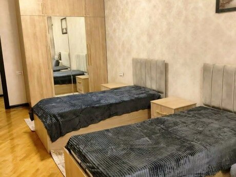 3 otaqlı yeni tikili - 20 Yanvar m. - 150 m²