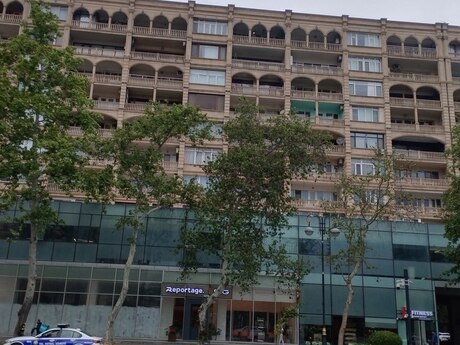 4 otaqlı köhnə tikili - Sahil m. - 110 m²