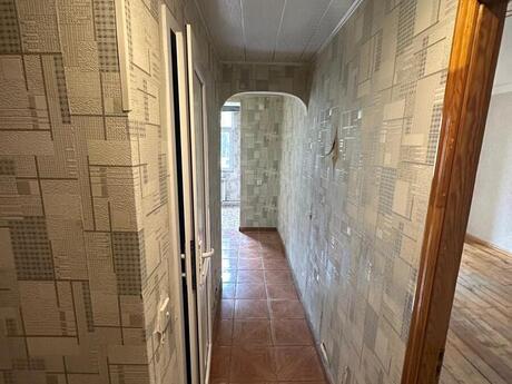 2 otaqlı köhnə tikili - Elmlər Akademiyası m. - 60 m²