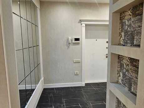3 otaqlı yeni tikili - Bakıxanov q. - 80 m²