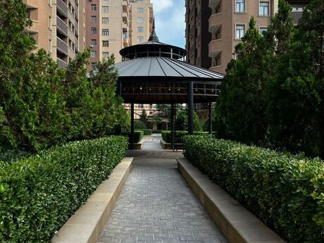 2 otaqlı yeni tikili - 28 May m. - 85 m²