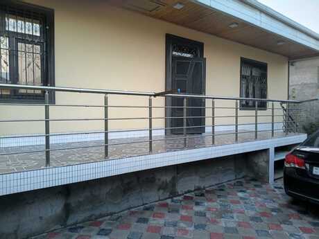 3 otaqlı həyət evi/bağ evi - Sumqayıt - 130 m²