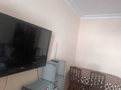 2 otaqlı köhnə tikili - Bakıxanov q. - 45 m²