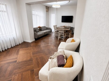 3 otaqlı yeni tikili - Elmlər Akademiyası m. - 150 m²