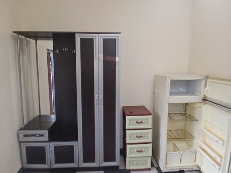 2 otaqlı həyət evi/bağ evi - Keşlə q. - 59 m²