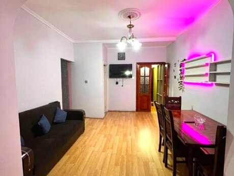 2 otaqlı köhnə tikili - Nəriman Nərimanov m. - 48 m²