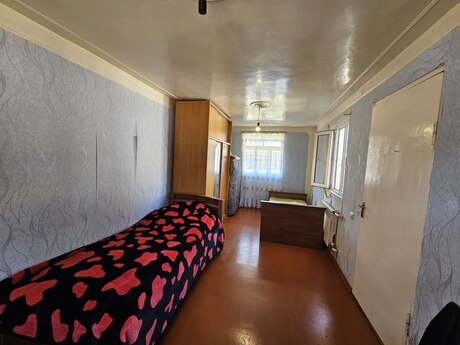 3 otaqlı həyət evi/bağ evi - Həzi Aslanov q. - 96 m²