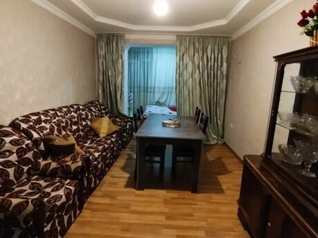 2 otaqlı köhnə tikili - Həzi Aslanov m. - 55 m²