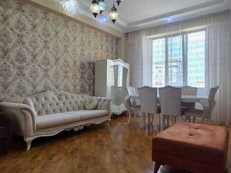 Elan №6135538 - Bakı, Azadlıq Prospekti m., 2 otaqlı, 70 m², 11/17 mərtəbə