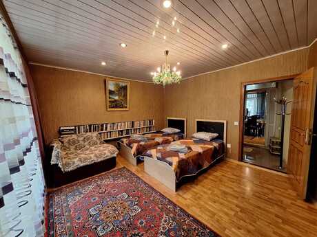 2 otaqlı köhnə tikili - İçəri Şəhər m. - 60 m²