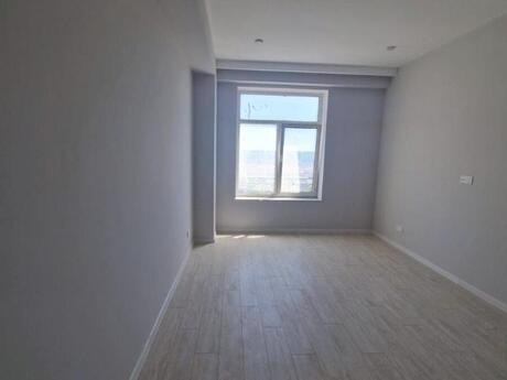 5 otaqlı ofis - Ağ şəhər q. - 150 m²