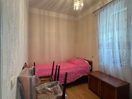 2 otaqlı köhnə tikili - Azadlıq Prospekti m. - 50 m²