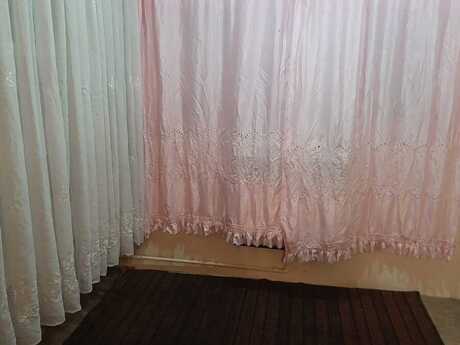 2 otaqlı köhnə tikili - İnşaatçılar m. - 50 m²