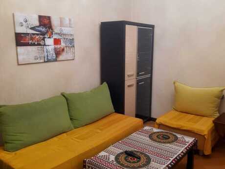 3 otaqlı köhnə tikili - Nizami m. - 86 m²