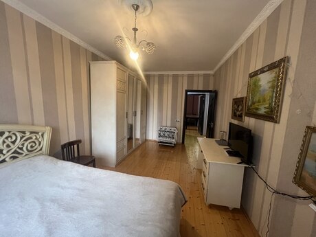 2 otaqlı köhnə tikili - Əhmədli m. - 65 m²