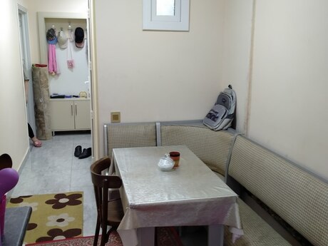1 otaqlı köhnə tikili - Azadlıq Prospekti m. - 34 m²