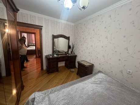 3 otaqlı köhnə tikili - Əhmədli q. - 80 m²
