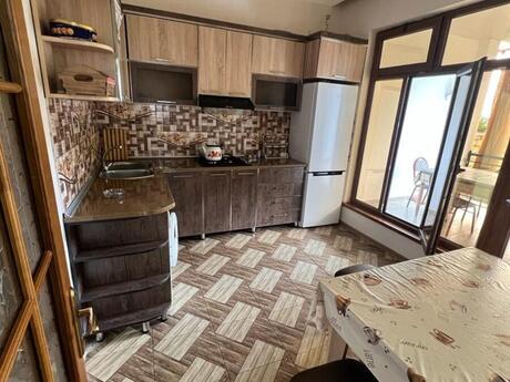 4 otaqlı həyət evi/bağ evi - Qax - 70 m²