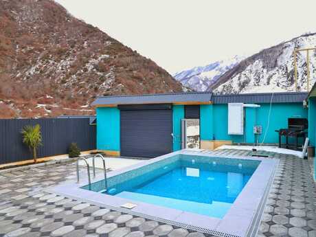 5 otaqlı həyət evi/bağ evi - Qax - 110 m²