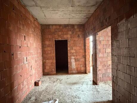 3 otaqlı yeni tikili - Binəqədi r. - 83 m²