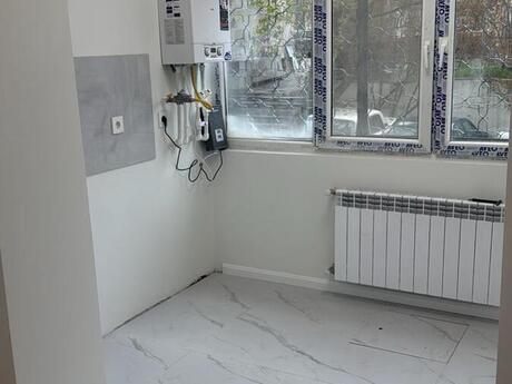 3 otaqlı köhnə tikili - 20 Yanvar m. - 61 m²