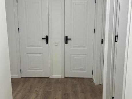 3 otaqlı köhnə tikili - 20 Yanvar m. - 61 m²