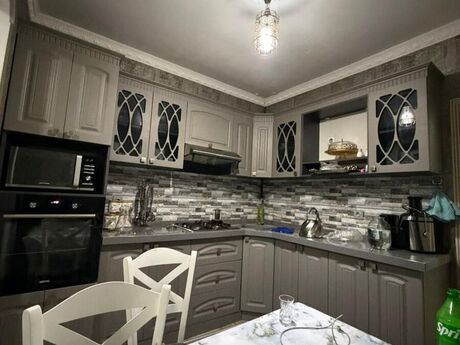 3 otaqlı köhnə tikili - Nəsimi m. - 80 m²