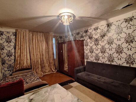 1-комн. вторичка - м. Иншаатчылар - 35 м²