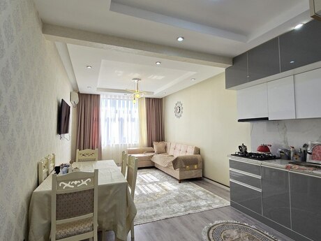 2-комн. новостройка - м. Ази Асланов - 81 м²