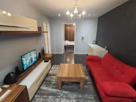 2 otaqlı köhnə tikili - Nəsimi r. - 50 m²