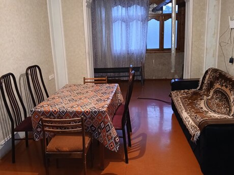 2 otaqlı köhnə tikili - Gəncə - 44 m²