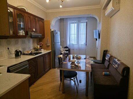 3 otaqlı yeni tikili - Qara Qarayev m. - 135 m²