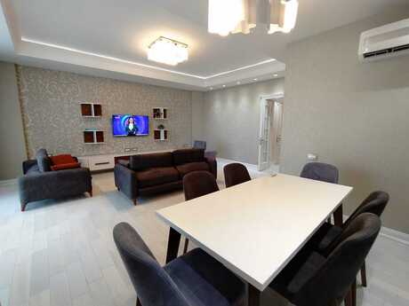 4-комн. новостройка - Насиминский р. - 178 м²