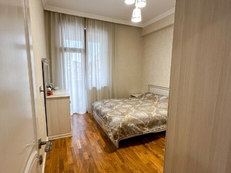 3 otaqlı yeni tikili - Qara Qarayev m. - 105 m²