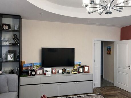 4 otaqlı yeni tikili - Nizami m. - 140 m²